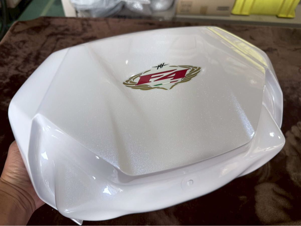 【A166】 MV AGUSTA アグスタ '15 F4 新品 未使用 アッパー エアクリーナケース エアクリーナ ボックス パールホワイト 80A0-C2063拍卖