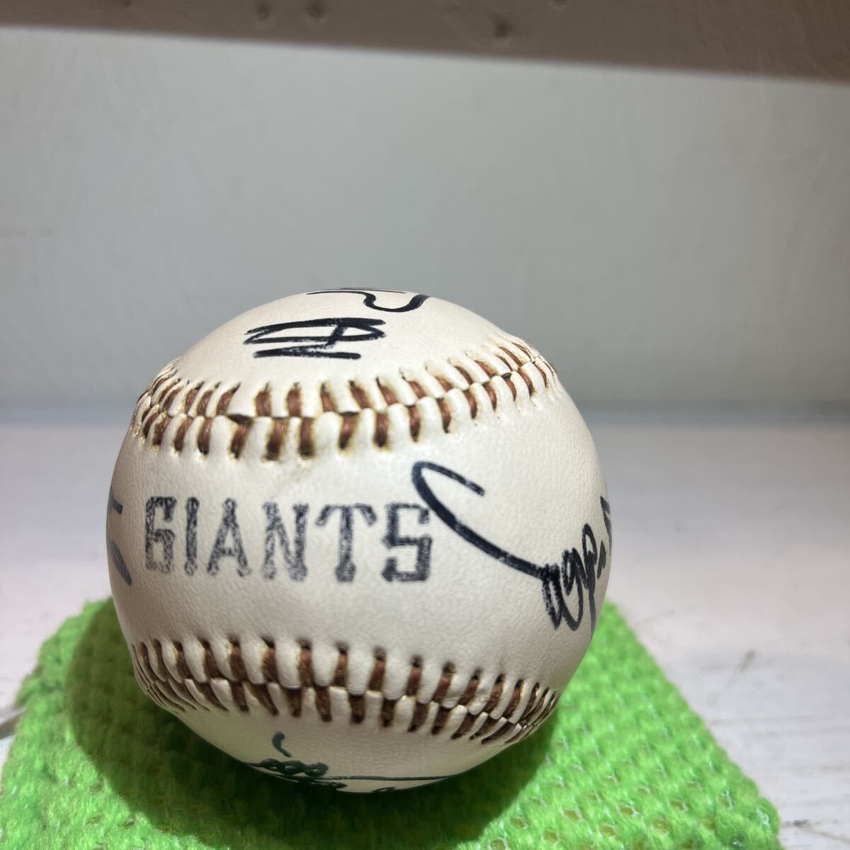 激レア 読売ジャイアンツ 直筆サインボール 当時物 GIANTS 王貞治 長嶋茂雄 他 プロ野球 巨人軍 寄せ書き サイン 拍卖