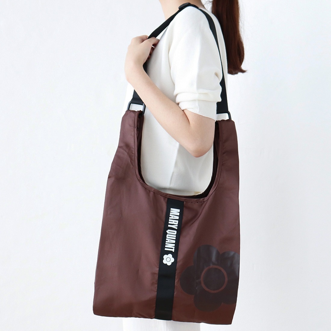 ■■202511即決■ MARY QUANT マリークヮント新品ブラウン 3WAYエコバッグ ケース付き拍卖