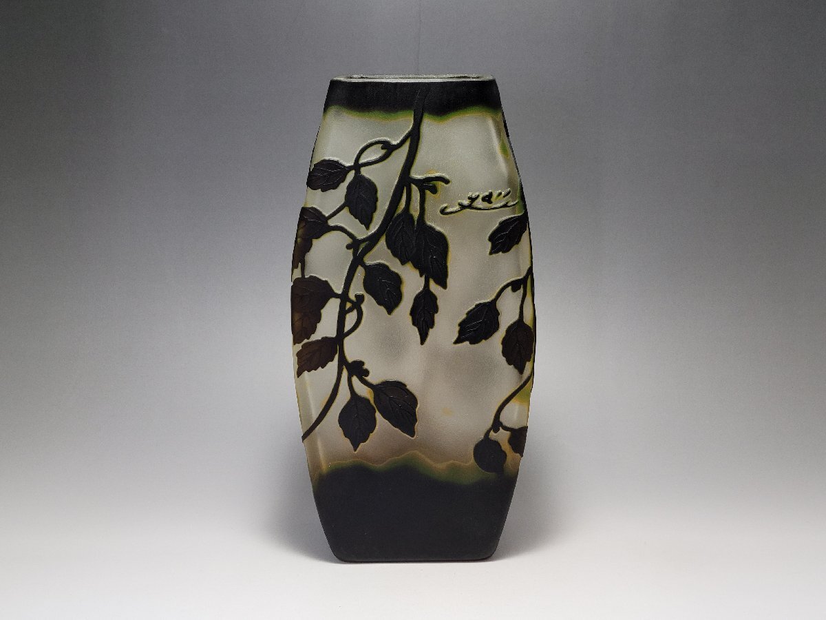エミール・ガレ Emile Galle ガラス 藤文 花瓶 高さ約25.6cm / 花瓶 花插 花器 香道具 茶道具 書道具 文房具 唐物 人間国宝 李朝 高麗 古拍卖