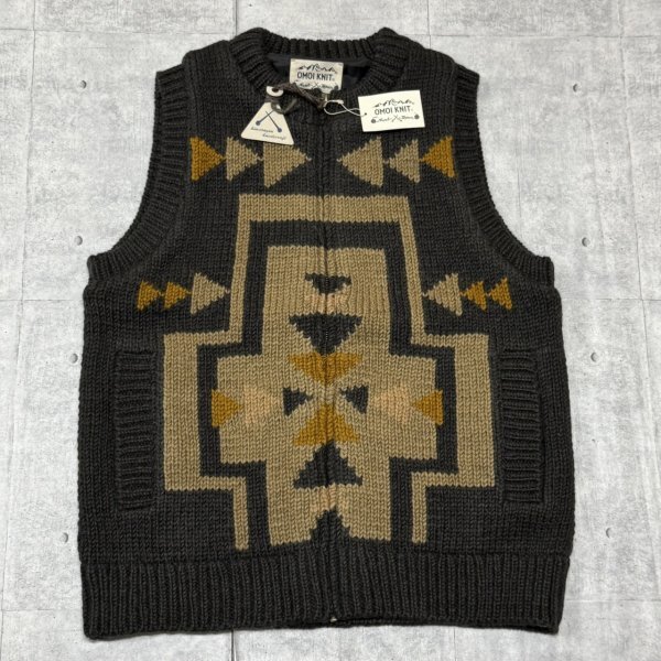 新品 定価23100円 OMOI KNIT ジップアップニットベスト セーター 未使用品 オモイニット ネイティブ柄 ヒマラヤ ハンドメイド YL2983拍卖