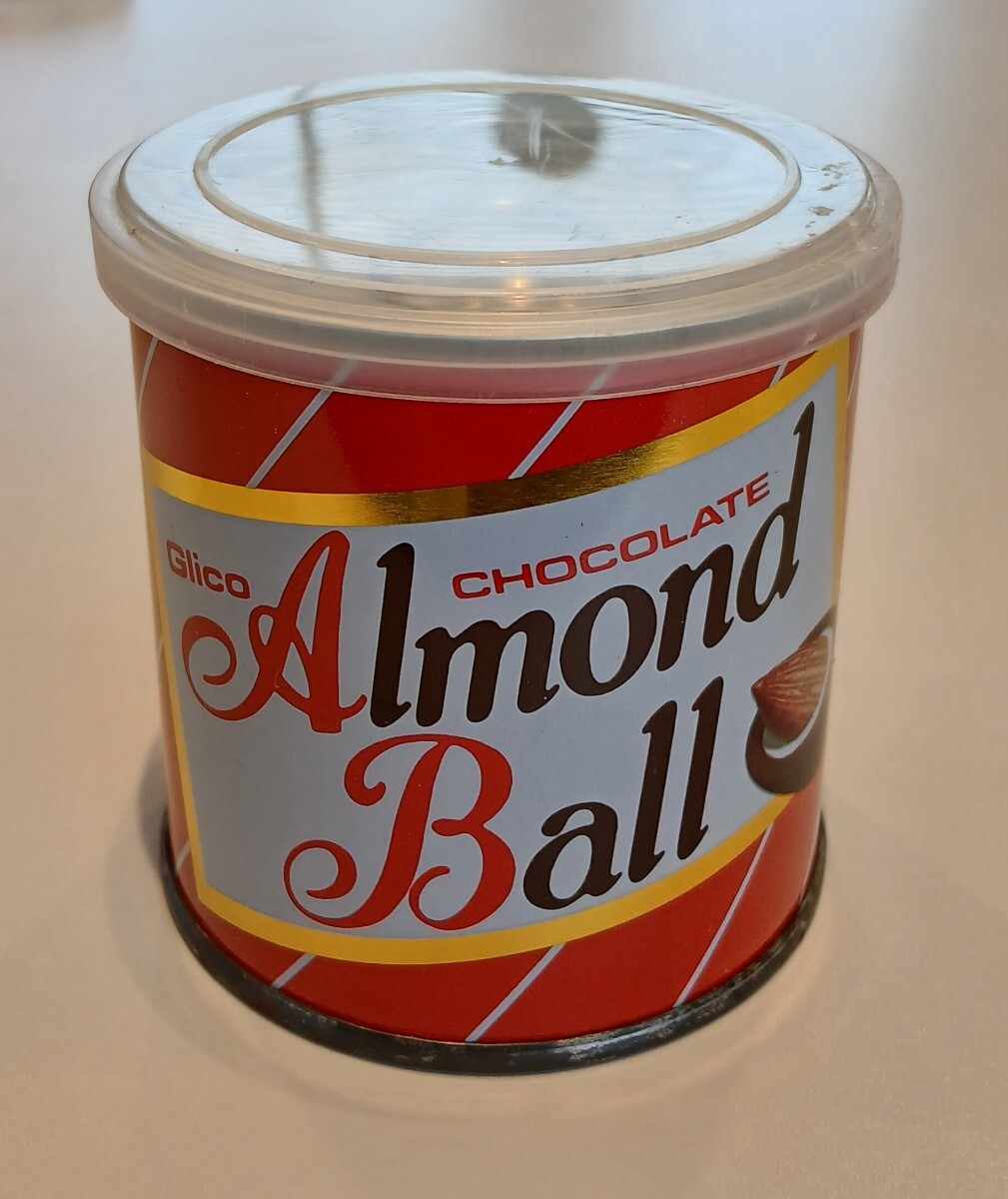 未開封 当時物 グリコ チョコレート 缶 容器 パッケージ Glico アーモンドボール 昭和レトロ 現状品拍卖