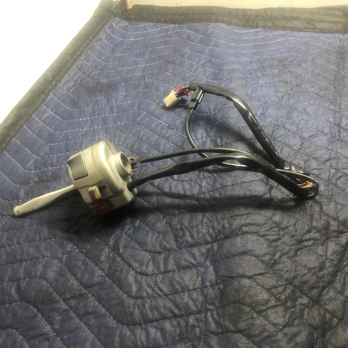 YAMAHA ビーノ Vino SA26J 純正 ハンドルスイッチ 【左】 神戸~ C172-21拍卖