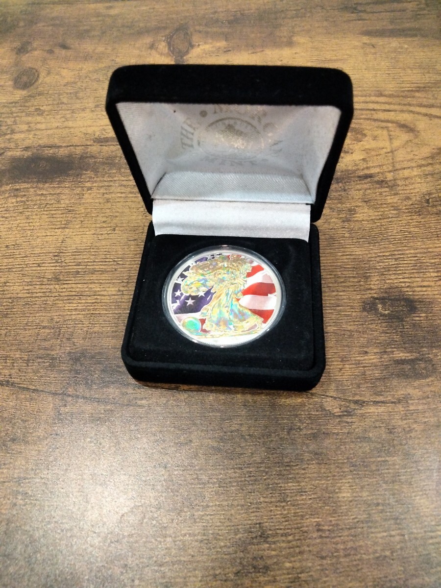 2008 カラーゴールド ホログラム ミントコイン 1021ドル ミントコイン【11】【1116】拍卖