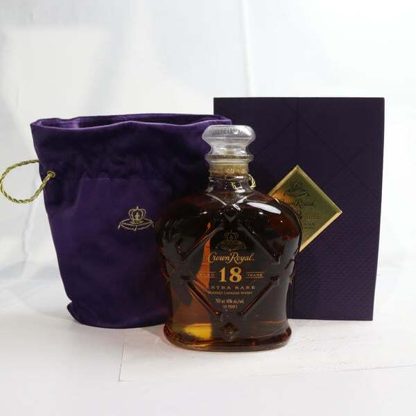 1円~ Crown Royal(クラウン ローヤル)18年 エクストラ レア 40% 750ml G25I260154拍卖