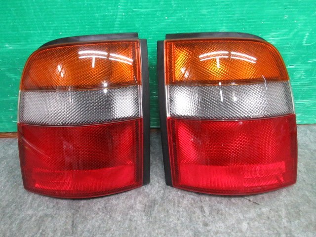 ☆ ニッサン マーチ E-K11-3451・・ 純正 左右 テールランプ イチコー 4649 (ハ-5) ☆拍卖