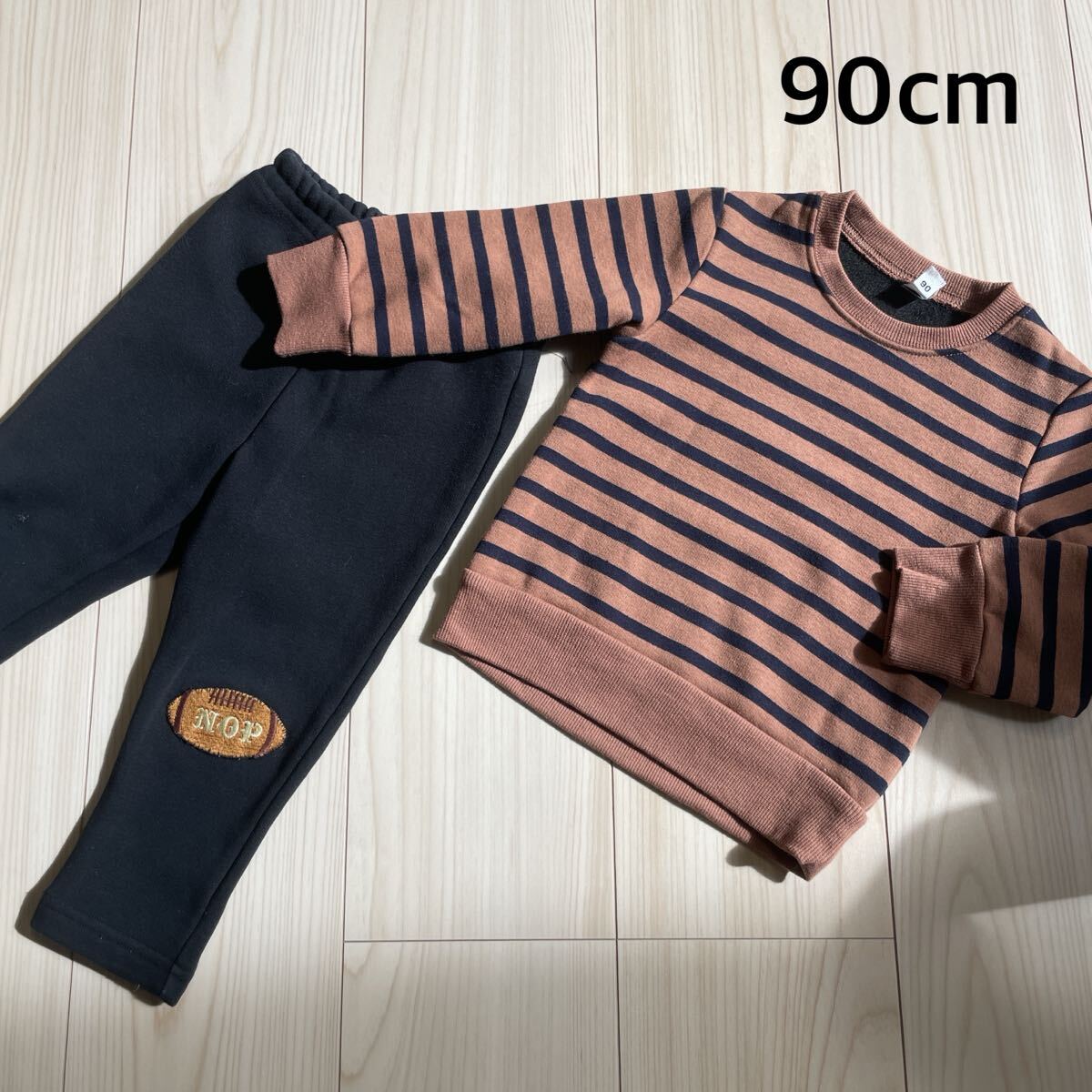 *千趣会・西松屋:90cm:裏起毛のトレーナーとズボンのまとめ売り*拍卖