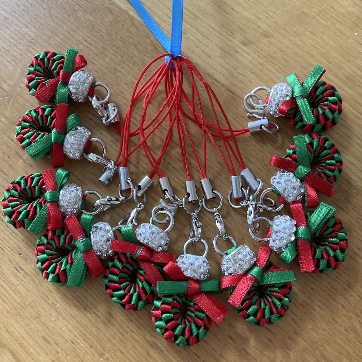 ハンドメイド ハワイアンリボン ミニ キーホルダー ストラップ プチ プレゼントに クリスマス 10個セット拍卖