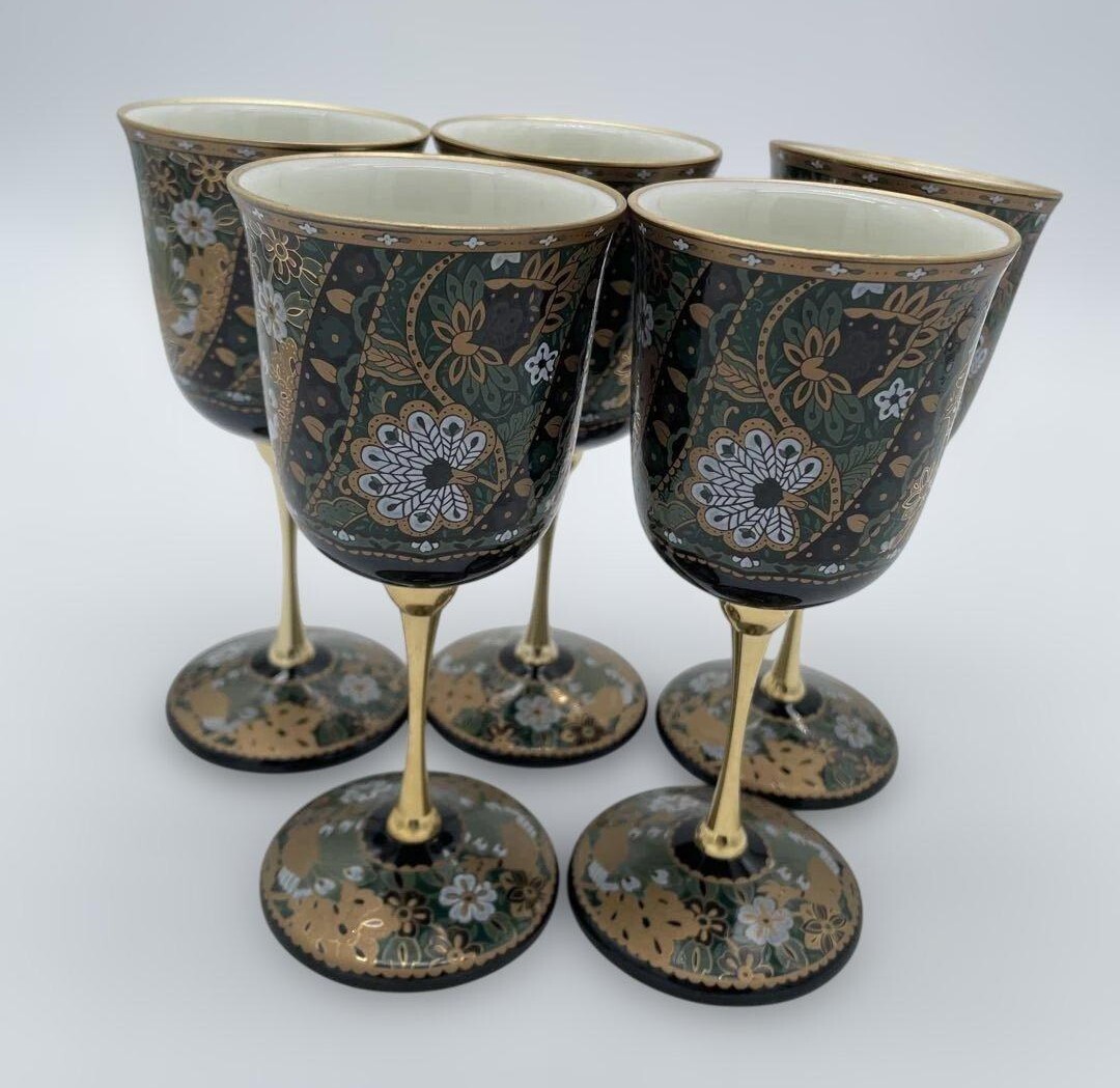 九谷焼 鹿窯 金彩 陶器 花柄 ワイングラス 5個セット ② ペア拍卖