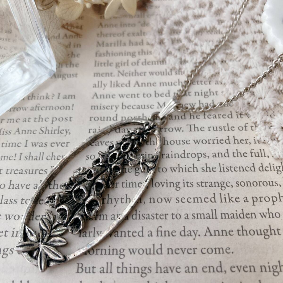 ヴィンテージネックレス■Vintage Art Deco Mas J 1990 Oval Filigree Flowers Butterfly Silvernecklace■ jewelry accessoriesF0398拍卖