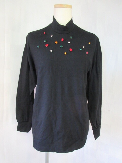 827 コムデギャルソン 黒色 胸にビーズのついた長袖Tシャツ TT-080200 Lサイズ拍卖