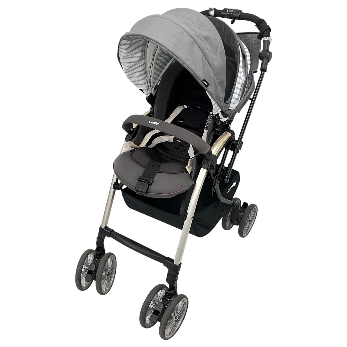 Combi No.16868 アンブレッタ 4キャス エッグショック UH コンビ ホワイトレーベル ベビーカー 中古 楽 N10607283拍卖