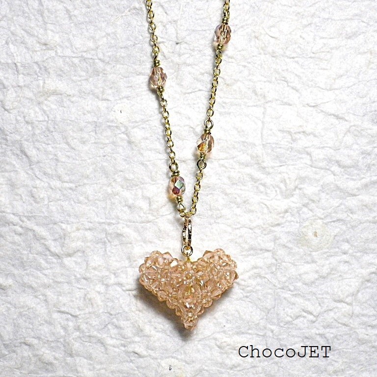 チェコビーズ・ハートネックレス オレンジベージュ・ライトピーチ・クリスタルビーズネックレス拍卖