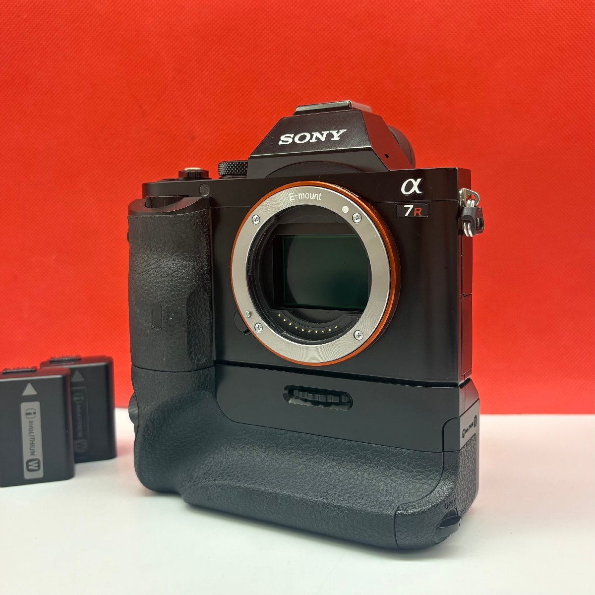 ■36 SONY α 7R デジタルミラーレスカメラ ボディ ショット数2005回 English OK 動作品 1円スタート ソニー拍卖