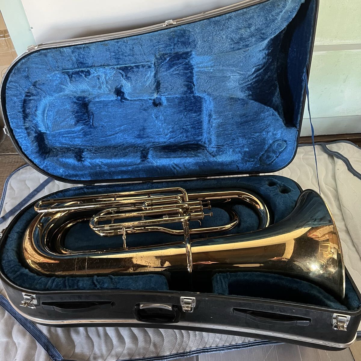 YAMAHA ヤマハ チューバ 金管楽器 YBB-201ケース付き 現状品お渡し拍卖
