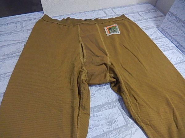 F26 サイズM ◆FROG PECKHAMフリースアンダーパンツ コヨーテ◆米軍◆アウトドア!キャンプ!バイク!防寒!拍卖