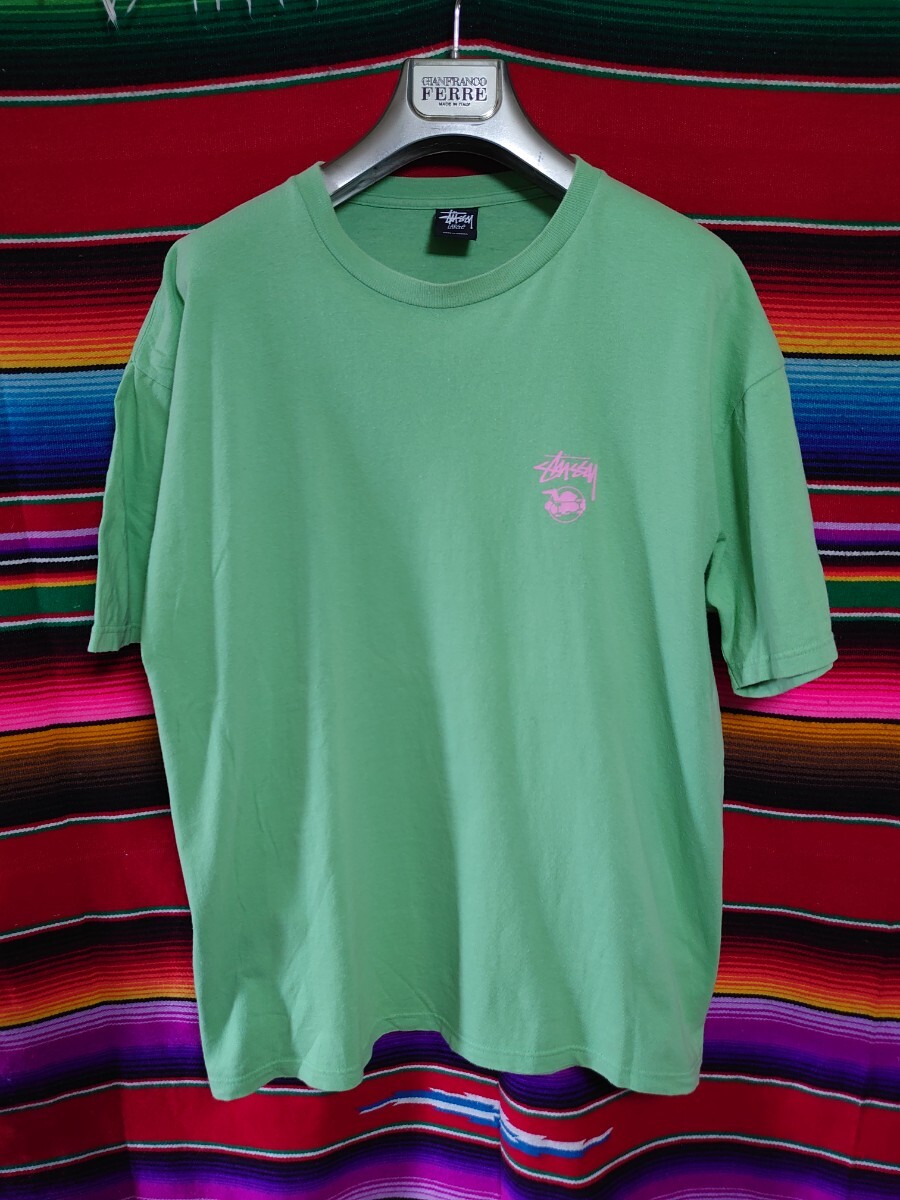 STUSSY オールド ステューシー skatopiat ワールドツアーモチーフ プリントTシャツ Lサイズ グリーン ピンク拍卖