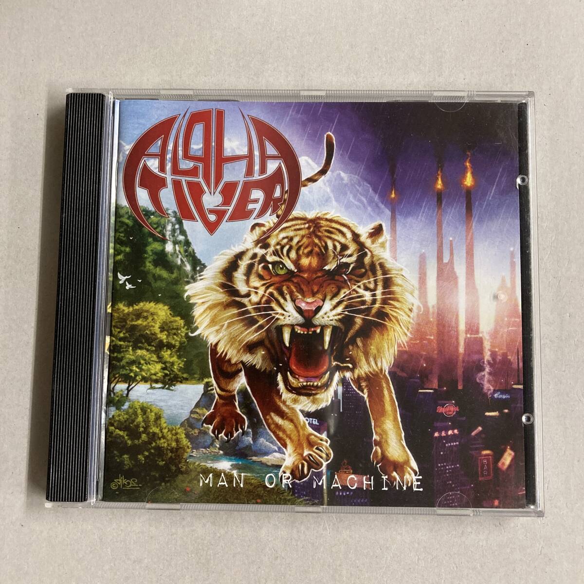 HR4940 CD *Alpha Tiger* Man Or Machine 拍卖