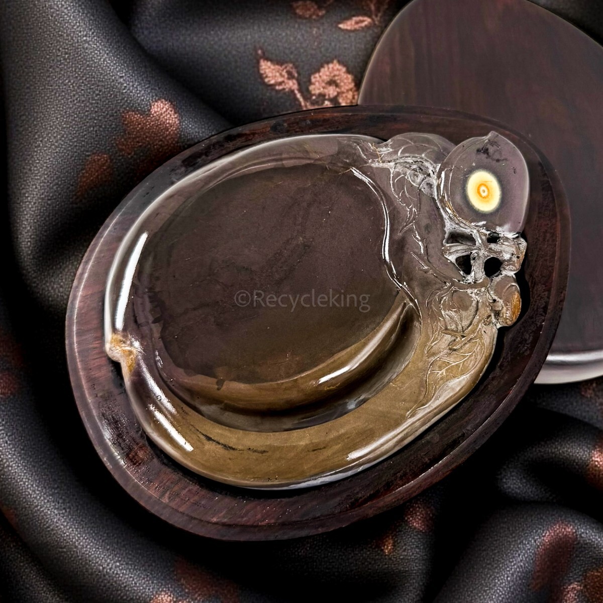 中国 端渓 桃刻硯 唐木硯箱入 古硯 文物 文房具 書道具 すずり 20251123-37拍卖