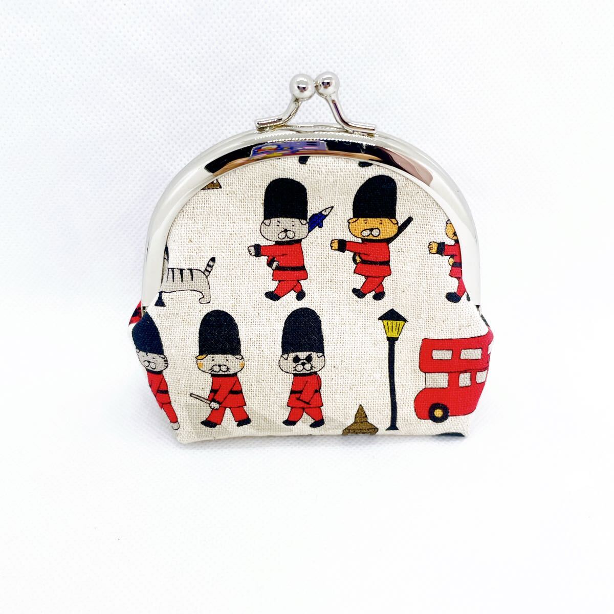 猫 兵隊 丸型 がま口ポーチ コインケース 財布 ねこ イギリス拍卖