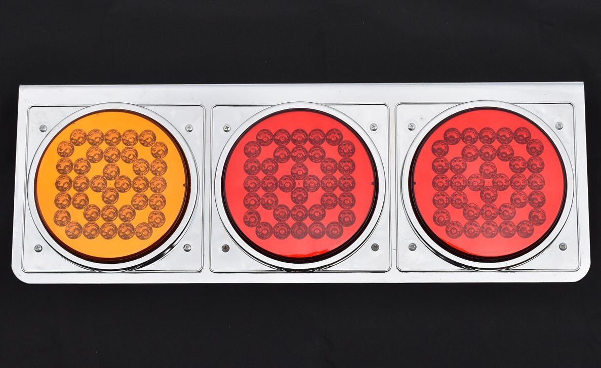 訳あり ジャンク 24V 3連LEDテールライト トラック ダンプ NO.LED43拍卖