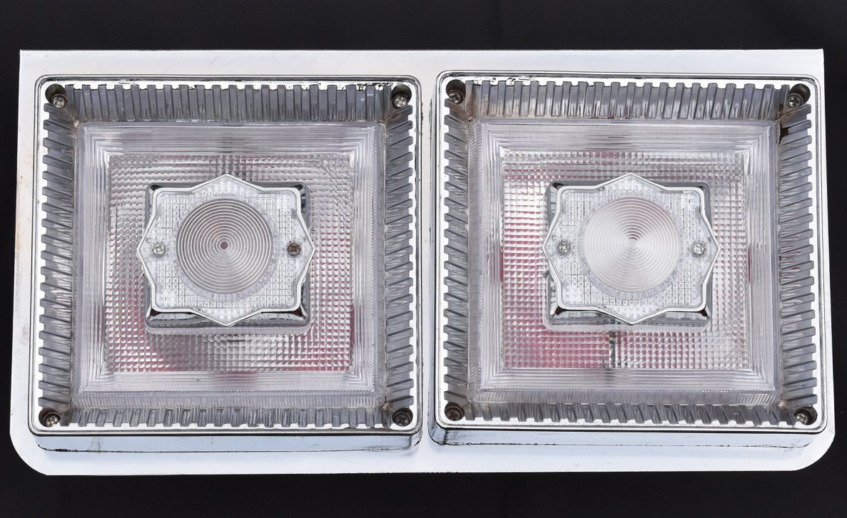 訳あり ジャンク 24V 2連テールライト トラック ダンプ NO.8拍卖