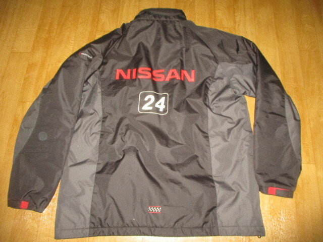 日産・近藤レーシング・デカロゴ スーパーGT フードなし 防寒系ジャケット 極美中古 サイズL ニスモ・スカイライン拍卖