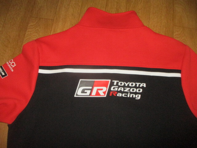 トヨタGR・TOYOTA GAZOO Racingオフィシャルチーム ソフトシェル系・ジャージジャケット+おまけ 新同美中古 サイズM スーパーGTヤリス拍卖