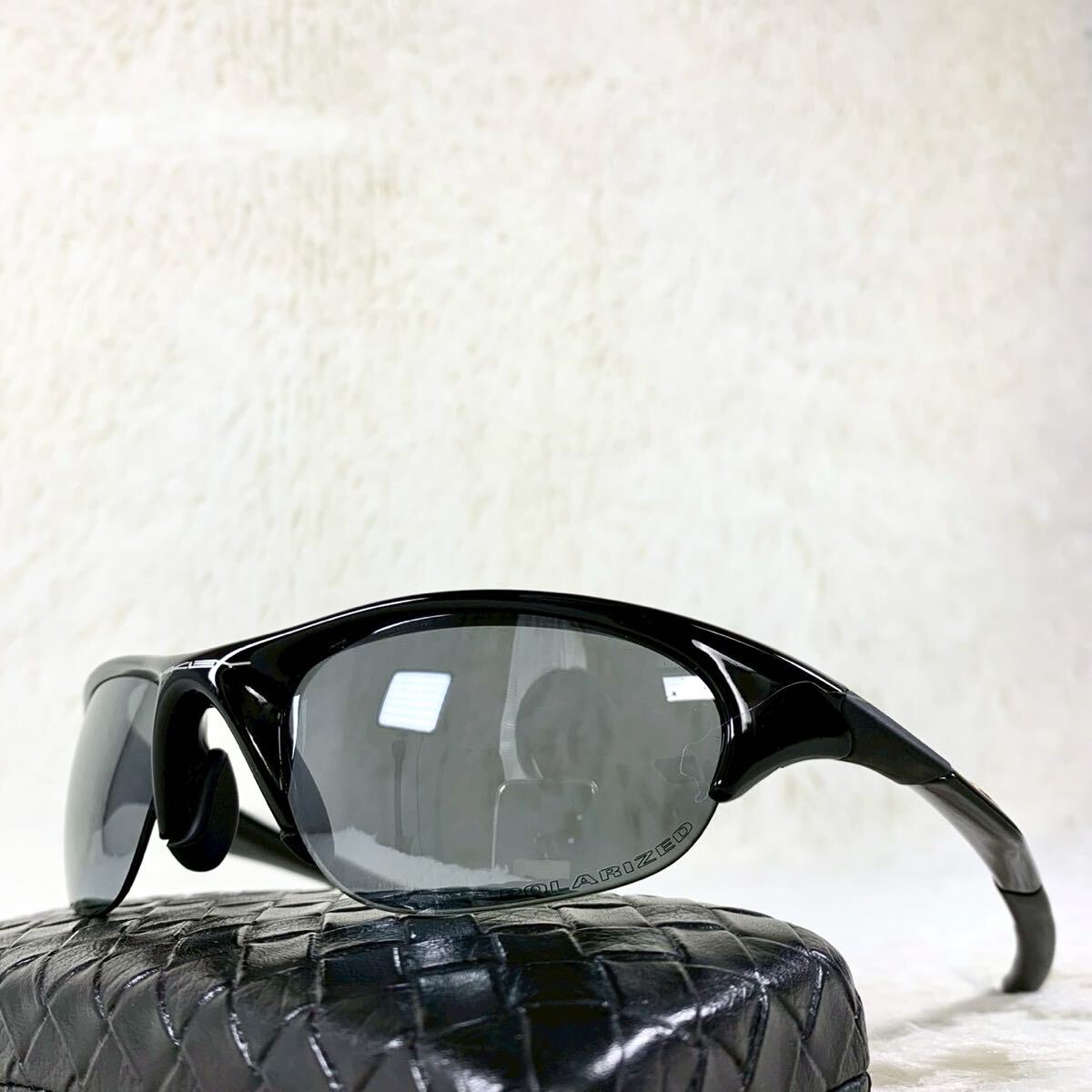 美品・偏光 OAKLEY HALF JACKET オークリー ハーフジャケット サングラス 偏光ブラックレンズ・フレーム拍卖
