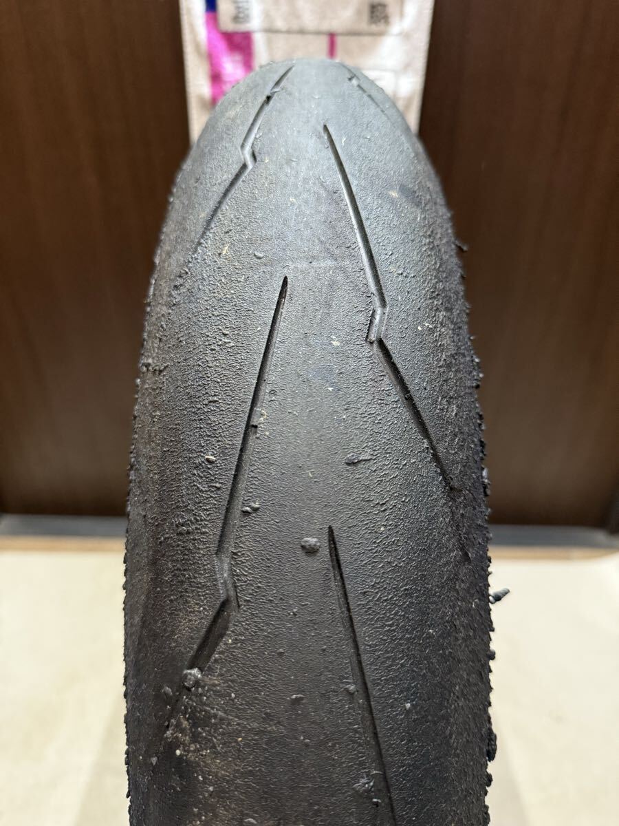 中古MCタイヤ 2022年製造 PIRELLI DIABLO SUPERCORSA V3 SC1 120/70ZR17 ピレリ ディアブロ スーパーコルサ 120 70 17 2922 K6659拍卖