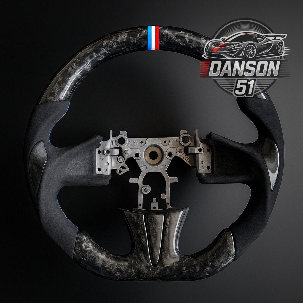 送料無料 フォージドカーボン・アルカンターラ製 インフィニティ スカイライン HNV37 ZV37 V37 YV37 HV37 ステアリング拍卖