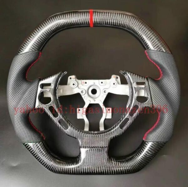 送料無料 リアルカーボン製・パンチングレザー 日産 前期 GTR R35 上下平型ステアリング スイッチカバー付く 1セット 拍卖