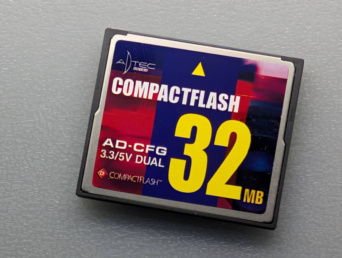 ADTEC CompactFlash 32MB AD-CFG CFカード ケース付き アドテック コンパクトフラッシュ メモリーカード 動作確認済み拍卖