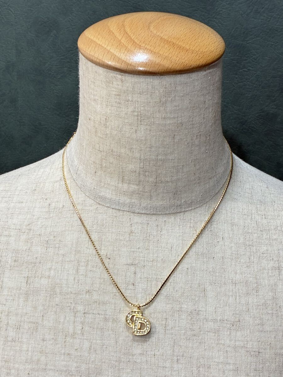 Christian Dior クリスチャンディオール CDロゴ ネックレス ラインストーン ゴールドカラー レディース アクセサリー ペンダント拍卖