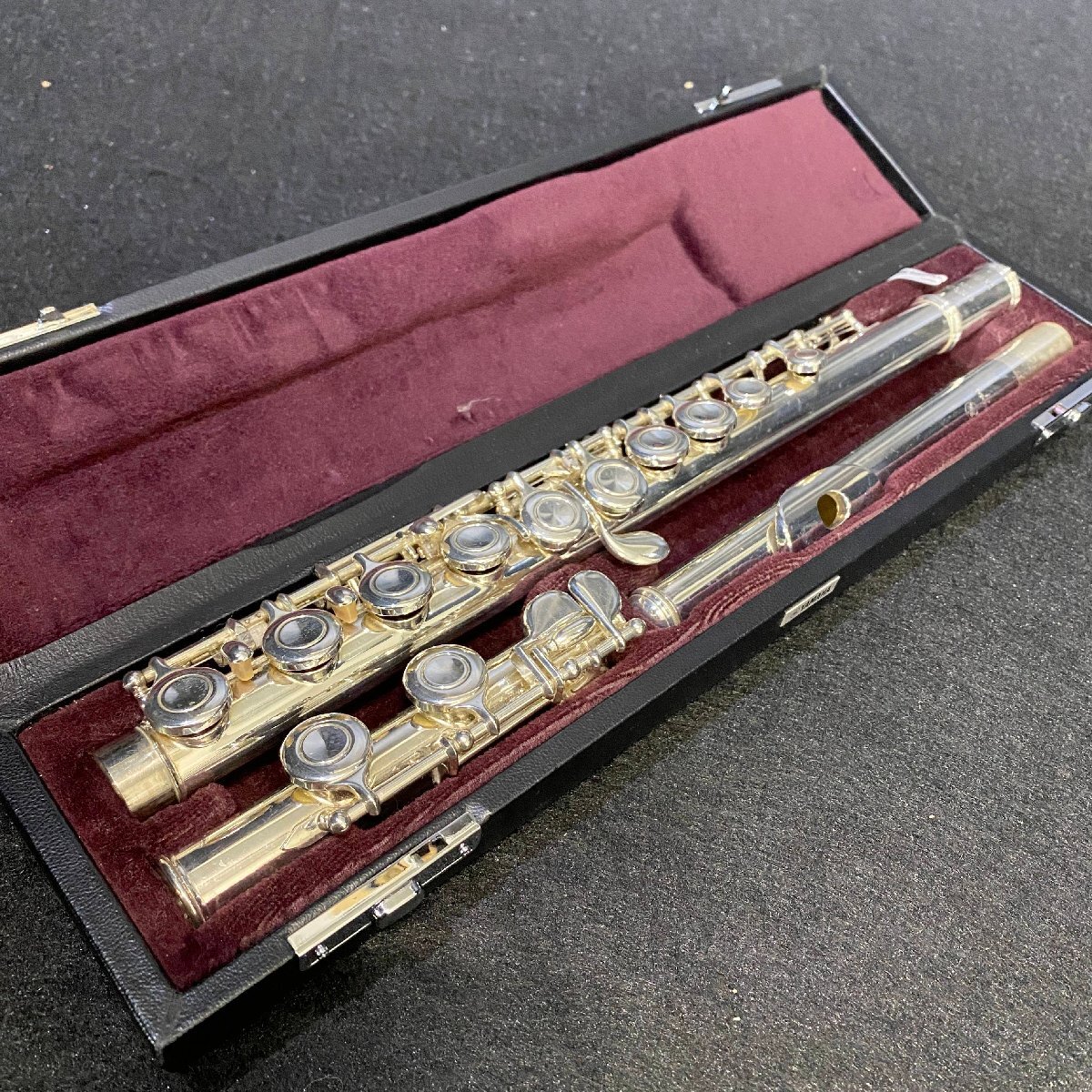 【 C 】5839 YAMAHA YFL-311 #D41217 フルート ヤマハ 199676拍卖