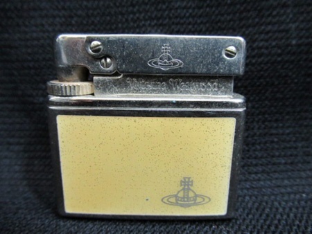 ヴィヴィアンウエストウッド Vivienne Westwood ガスライター 本体のみ ノーチェックジャンク品■拍卖