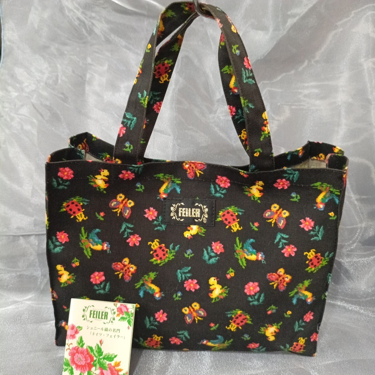 フェイラー FEILER★ハイジフレンズフォレスト柄 花柄 黒系 ハンドバッグ ブラック 手提げ ランチバッグ 布製 トートバッグ 鞄拍卖