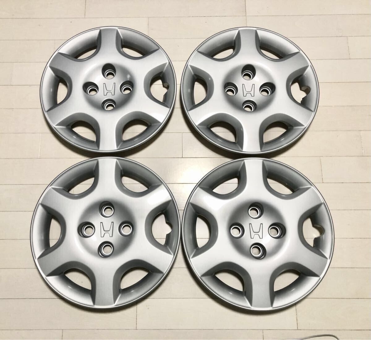 ホンダ インテグラ純正 14インチ ホイールキャップ FF EG EK EU シビック DC DB EL オルティア USDM JDM アクティ 北米仕様 拍卖