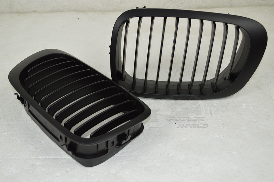 純正交換用 左右セット 取付簡単 在庫有 BMW E46 クーペ 前期 / E46 M3 フロントグリル マットブラック拍卖