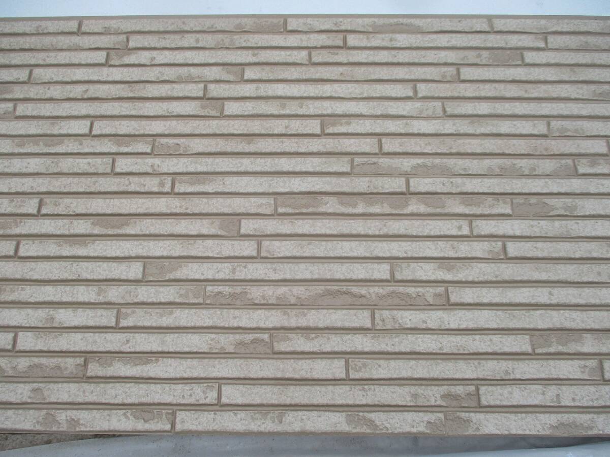 6枚 + 切落し品 4枚 KMEW 窯業系サイディング エクセレージ・親水セラ15 / 和ボーダー15 クラフトアクアオーカー 15×455×3,030(mm) 拍卖