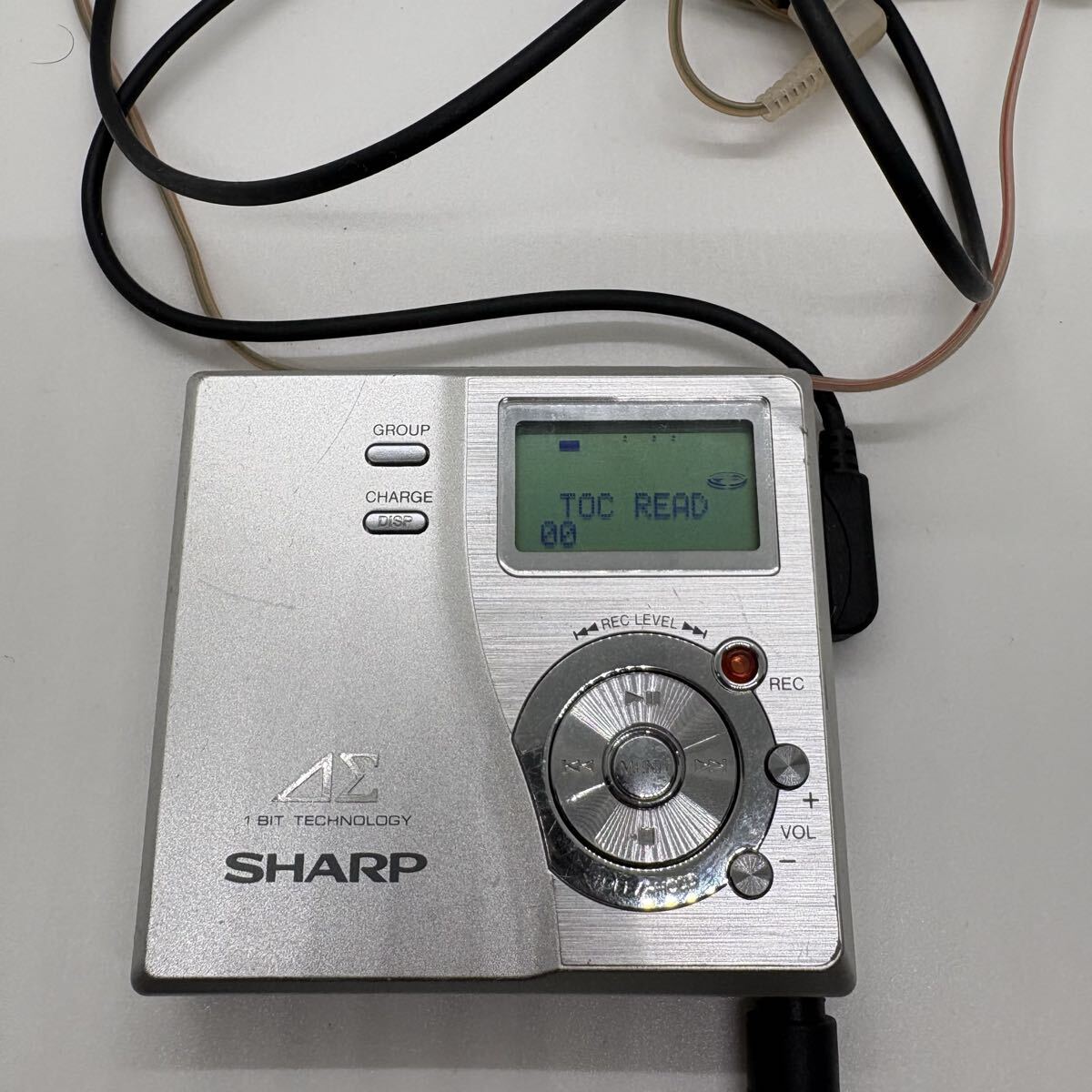 ジャンク SHARP シャープ ポータブルMDプレーヤー MD-DR77-S拍卖