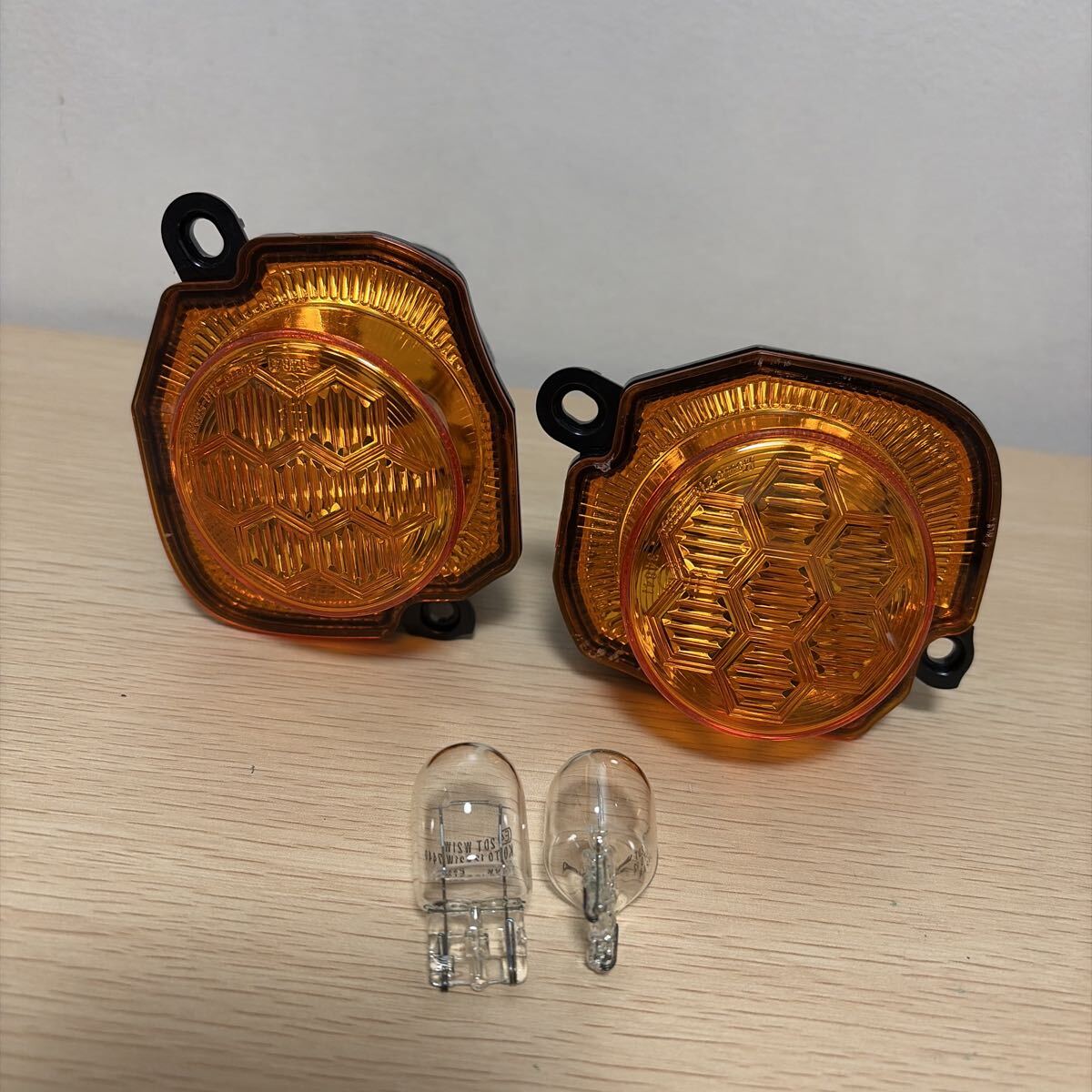 1円スタート JB74 純正 フロントウィンカー 新車外し 左右セット拍卖