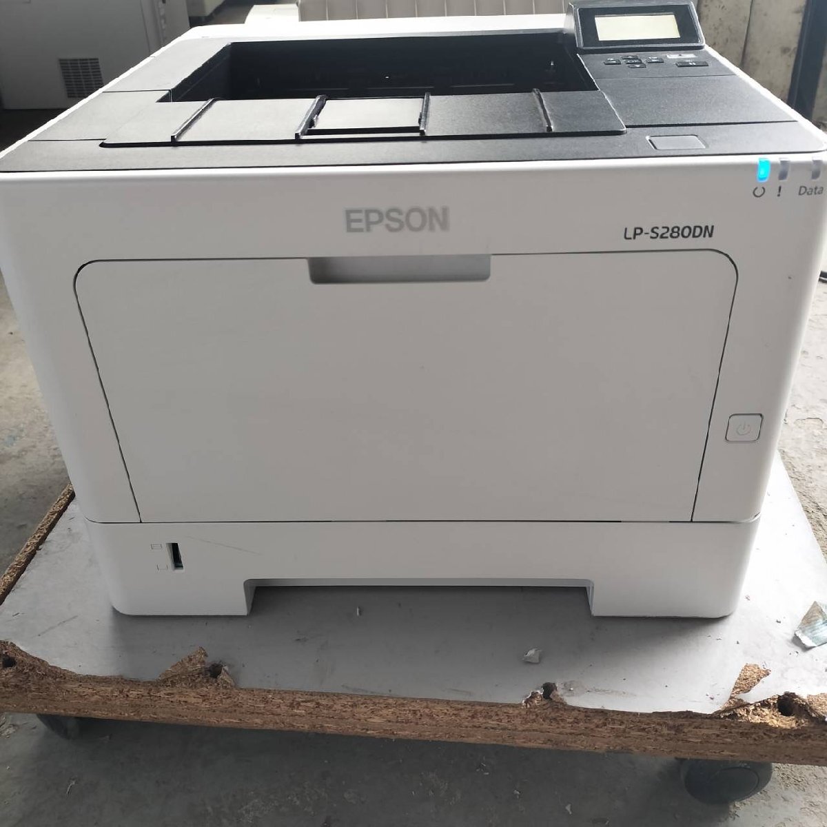 ◇ 印字極少998枚 EPSON/エプソン LP-S280DN A4対応カラーレーザープリンター【E1013M7BH】拍卖
