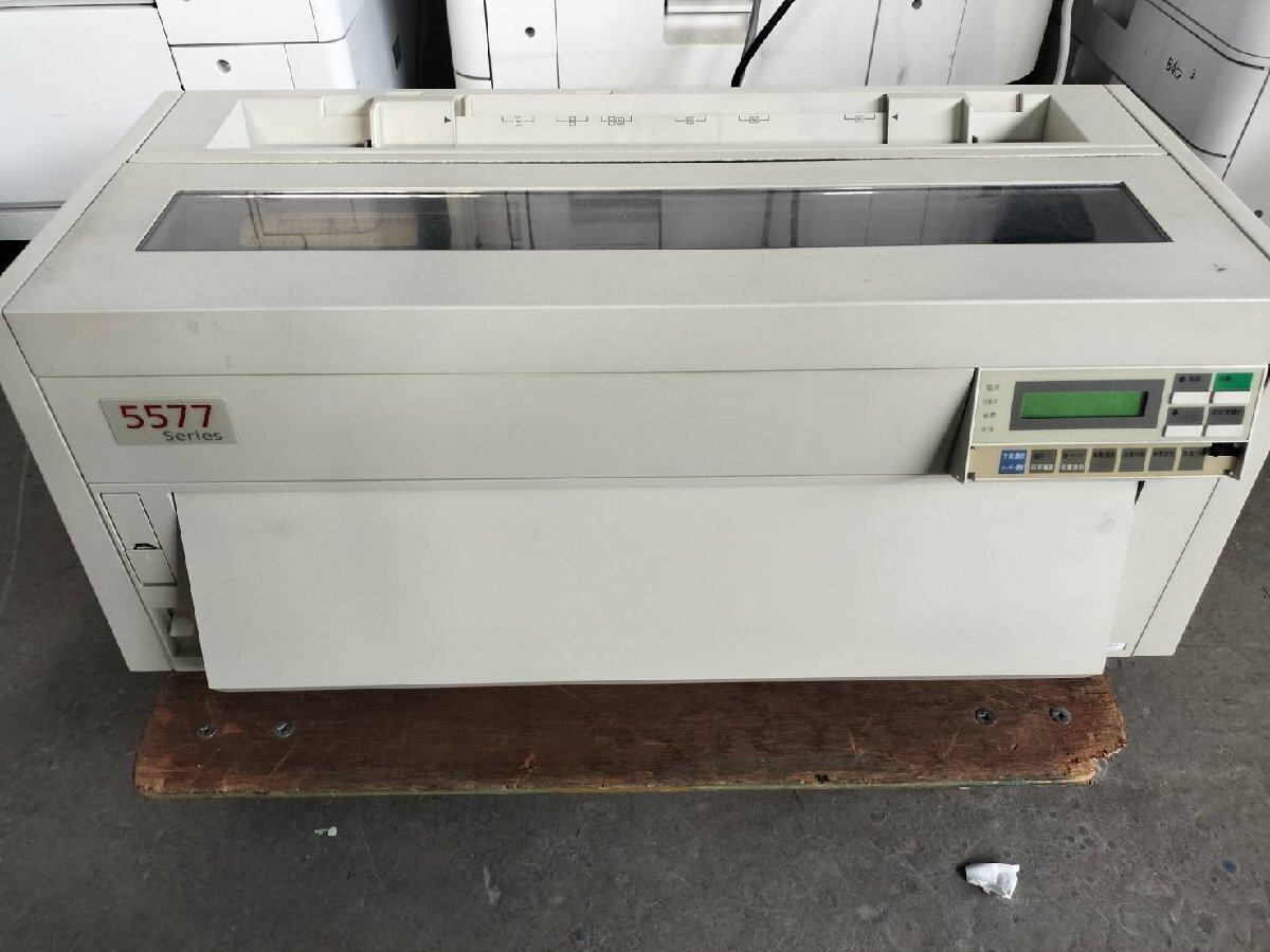 ◇RICOH IBM Infoprint 5577-H05-W 高速ドットインパクトプリンタ USB LAN 【E0905M10BH】拍卖
