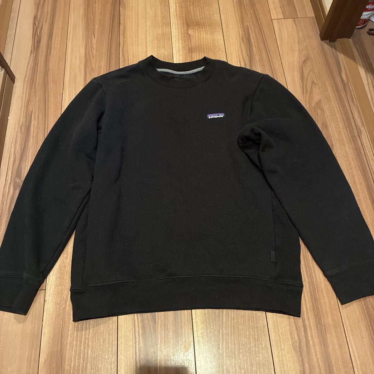 patagonia パタゴニア p6 アップライザルクルースエット スウェット トレーナー ブラック レギュラーフィットMサイズ 裏起毛拍卖