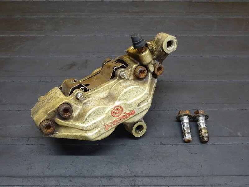 【251110】SRX400(3VN-086)◆ 社外フロントブレーキキャリパー ブレンボ 100mm 固着有 ※検索:XJR TZR インパルス イナズマ 【SRX600拍卖