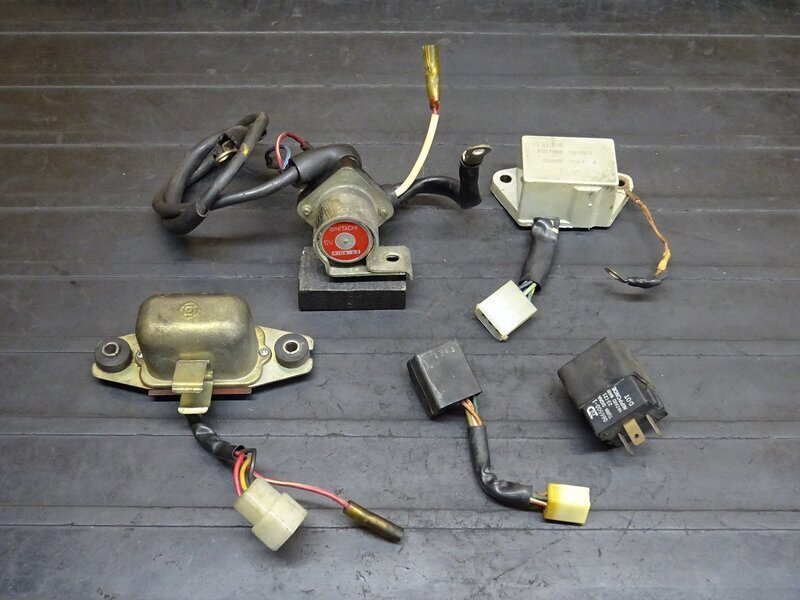 【251123】XS650SP(3G5-459)◆ リレーセット スターターリレー レギュレーター リザーブライティングデバイス 【SPL スペシャル拍卖