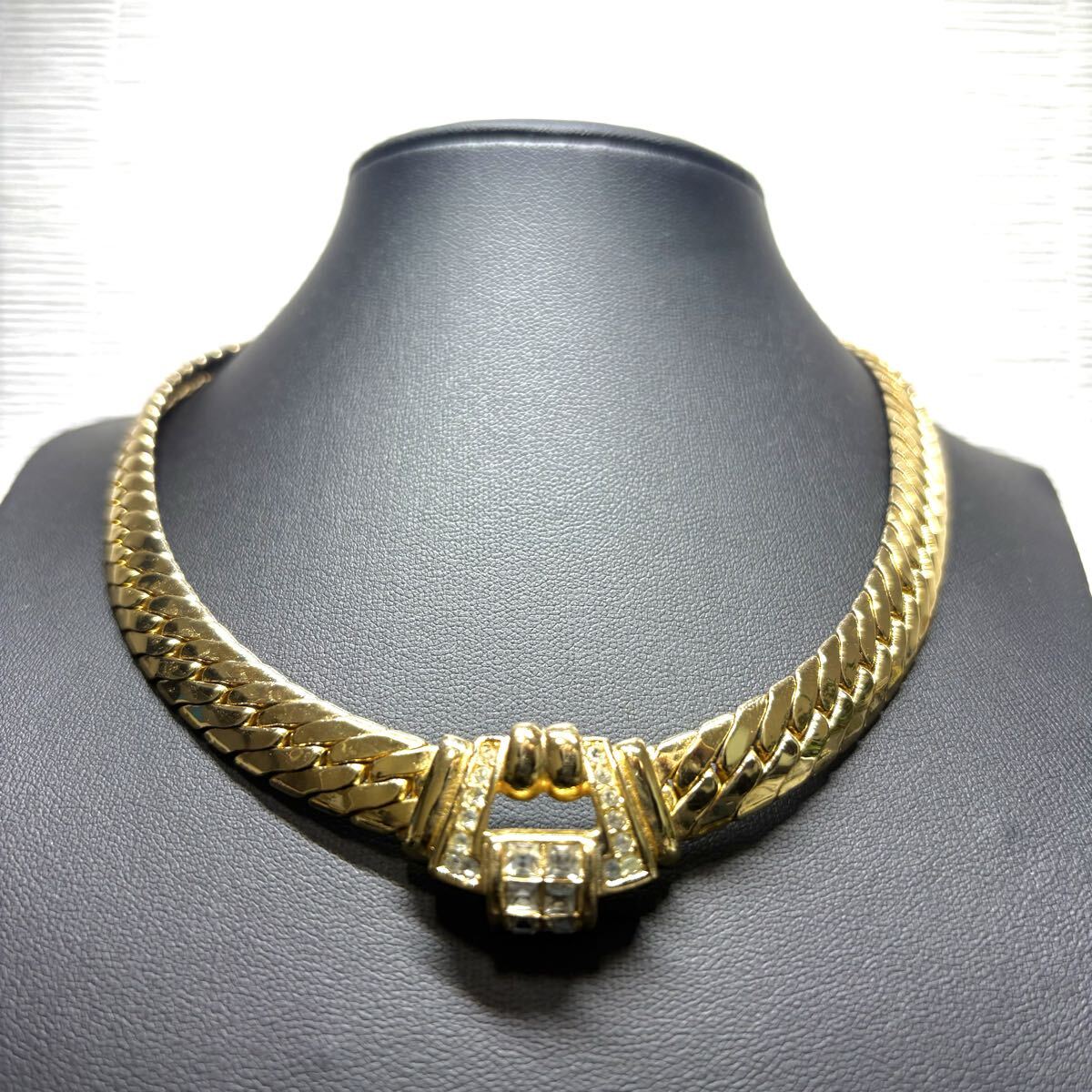 【極美品】Christian Dior クリスチャンディオール ネックレス チョーカー 大ぶり ラインストーン ビジュー 喜平 編み込み ゴールド拍卖