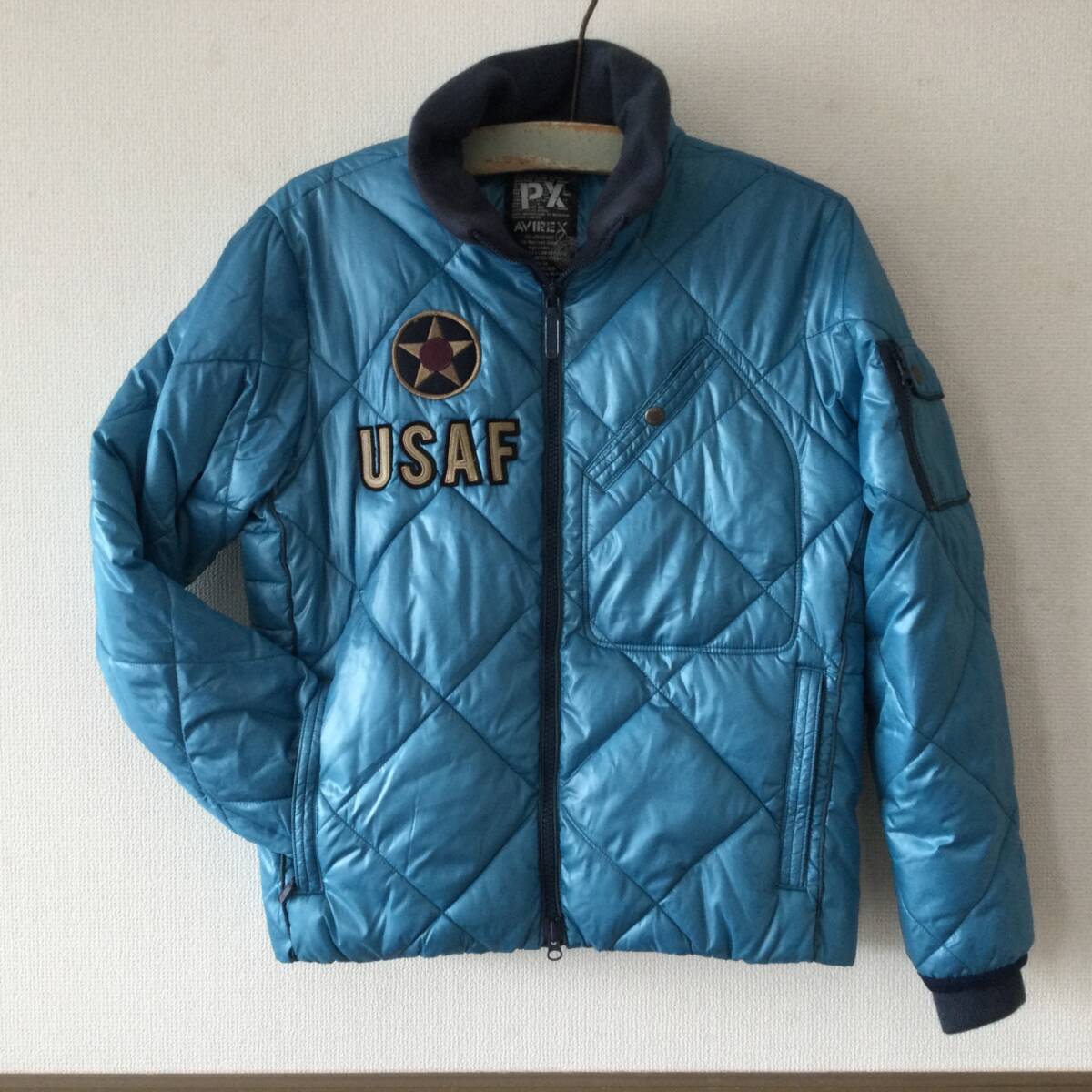 10144 AVIREX アヴィレックス 6122068 ミリタリー ワッペン 中綿 パディングジャケット PADDING JACKET Mサイズ USAF拍卖