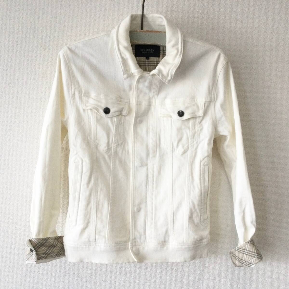 11162 BURBERRY BLACK LABEL バーバリー ブラックレーベル デニムジャケット Gジャン ノバチェック柄裏地 ホワイト Mサイズ コットン拍卖